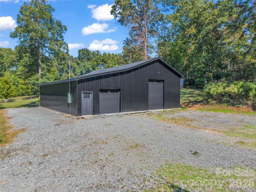 194 Lyles Pond Road, Rutherfordton, NC 28139.  MLS# CAR4432518, YatesRealty ID 55433. 