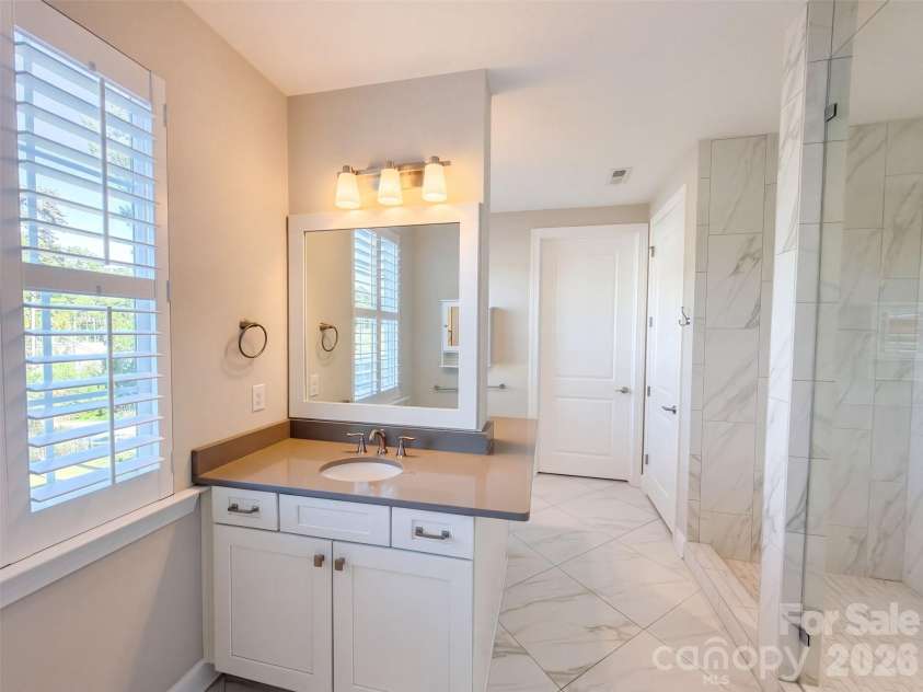 4237 Island Fox Lane, Denver, NC 28037.  MLS# CAR4432669, YatesRealty ID 55434. 
