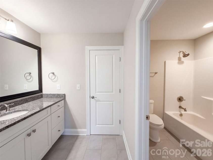 4237 Island Fox Lane, Denver, NC 28037.  MLS# CAR4432669, YatesRealty ID 55434. 