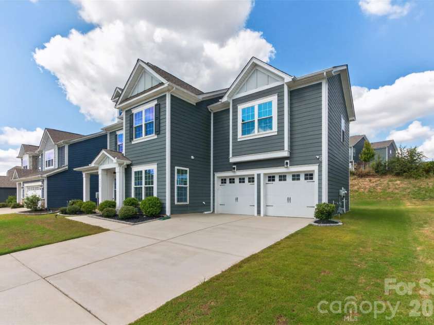 4638 Monument Valley Drive, Indian Land, SC 29707.  MLS# CAR4430010, YatesRealty ID 55436. 