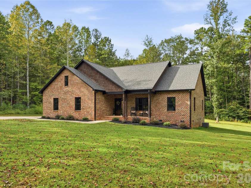 5615 Lou Lane, Iron Station, NC 28080.  MLS# CAR4431539, YatesRealty ID 55437. 