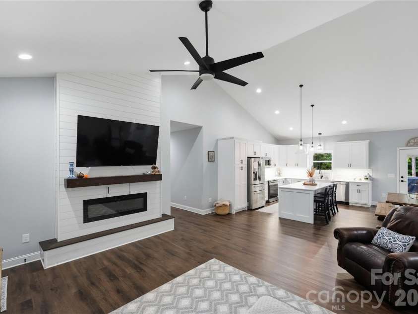 5615 Lou Lane, Iron Station, NC 28080.  MLS# CAR4431539, YatesRealty ID 55437. 