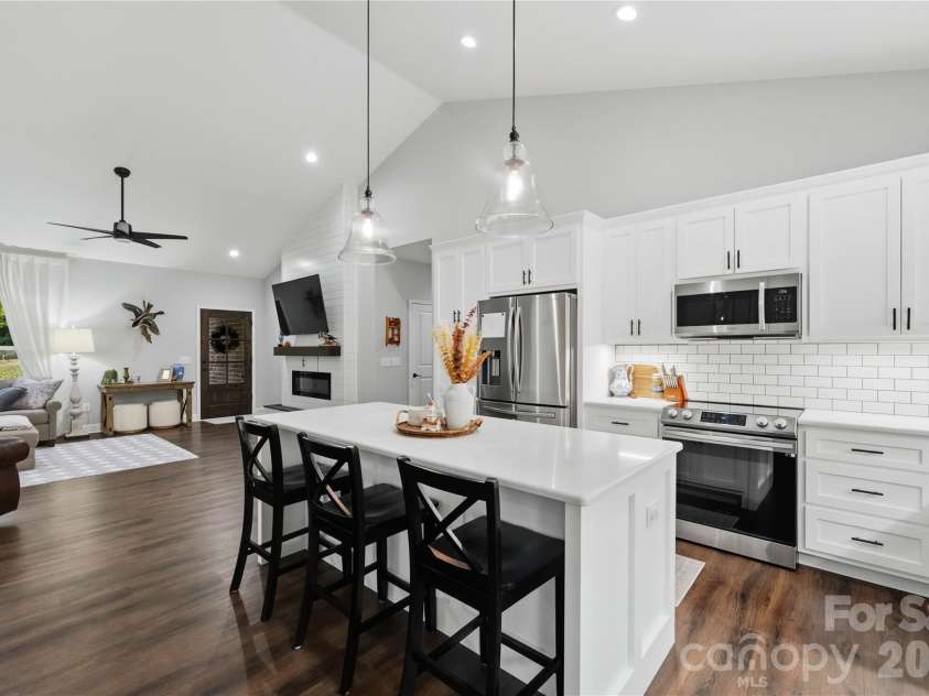 5615 Lou Lane, Iron Station, NC 28080.  MLS# CAR4431539, YatesRealty ID 55437. 