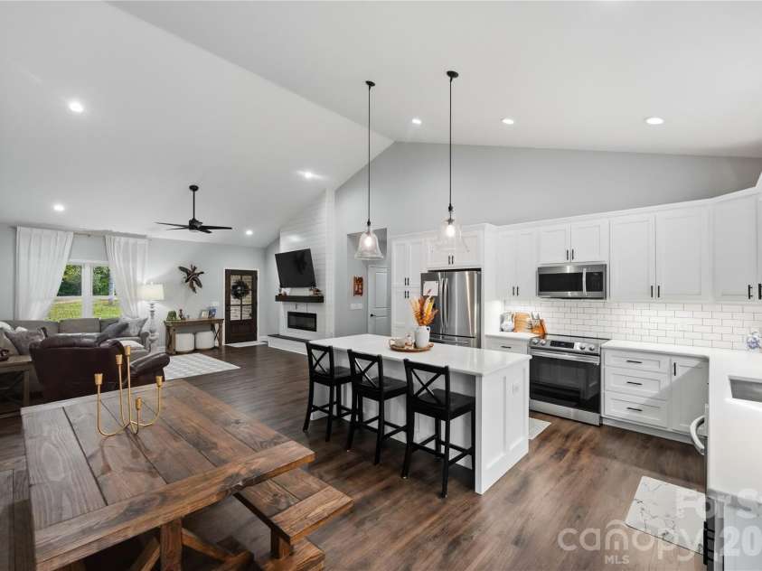 5615 Lou Lane, Iron Station, NC 28080.  MLS# CAR4431539, YatesRealty ID 55437. 