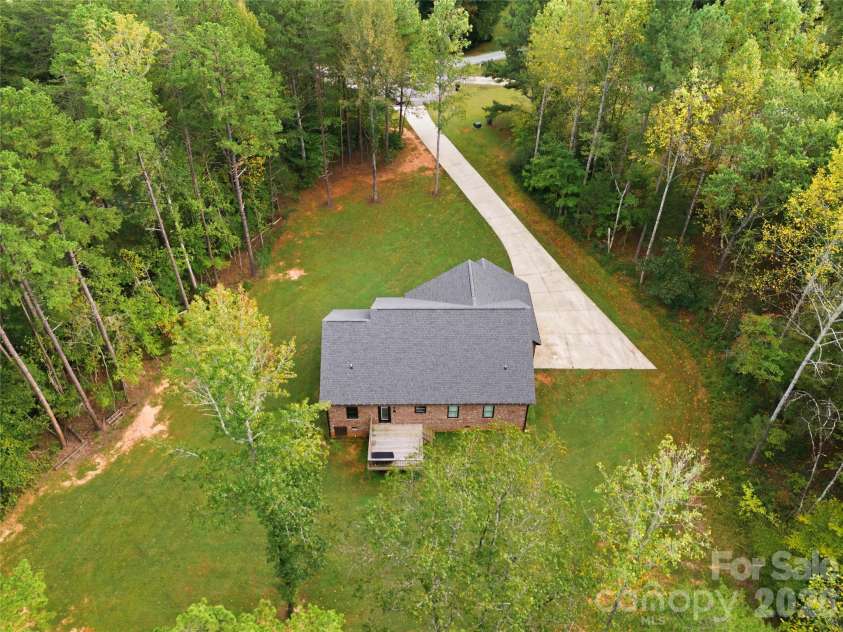 5615 Lou Lane, Iron Station, NC 28080.  MLS# CAR4431539, YatesRealty ID 55437. 