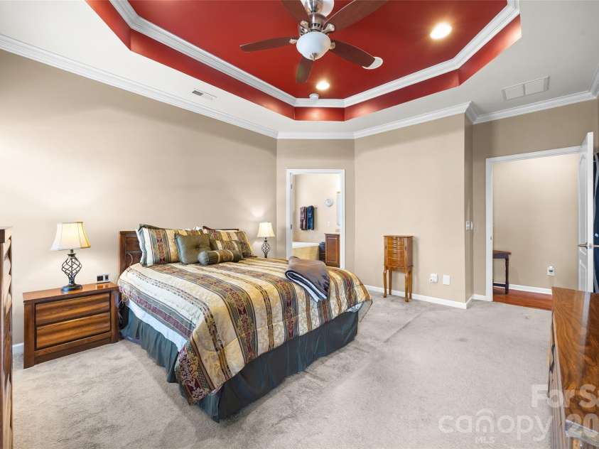 14604 Brannock Hills Drive, Charlotte, NC 28278.  MLS# CAR4356505, YatesRealty ID 5544. 