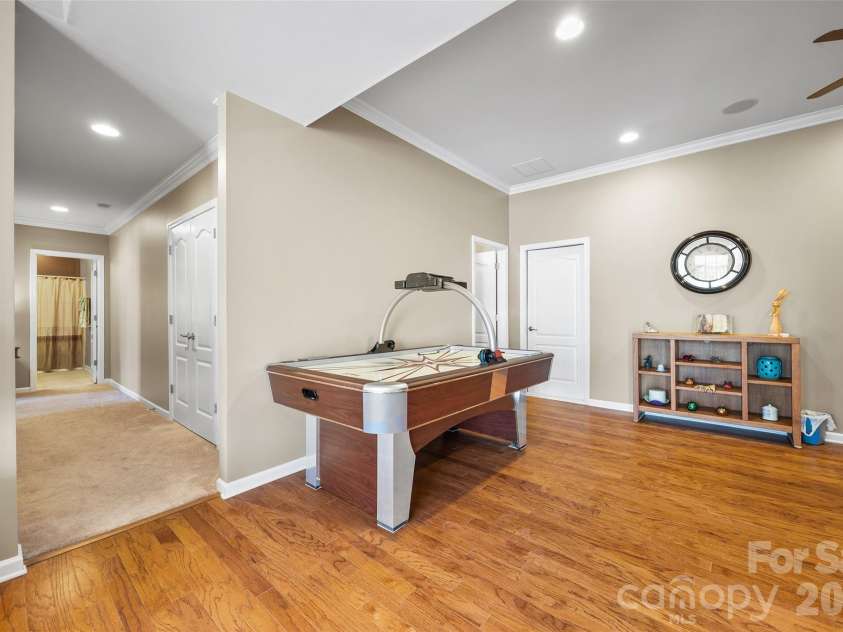 14604 Brannock Hills Drive, Charlotte, NC 28278.  MLS# CAR4356505, YatesRealty ID 5544. 