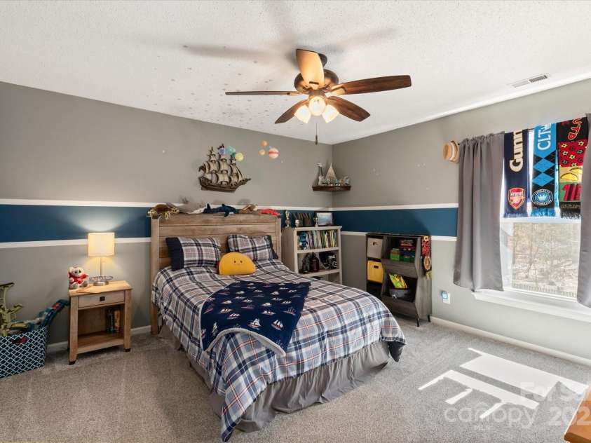 2532 Annecy Drive, Matthews, NC 28105.  MLS# CAR4243685, YatesRealty ID 5544. 