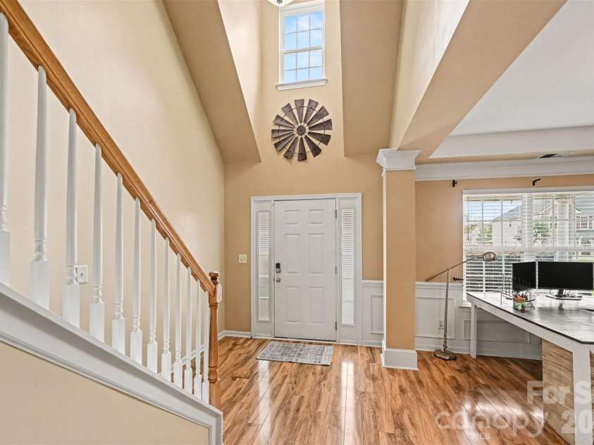647 Winding Branch Road, Rock Hill, SC 29732.  MLS# CAR4430600, YatesRealty ID 55440. 