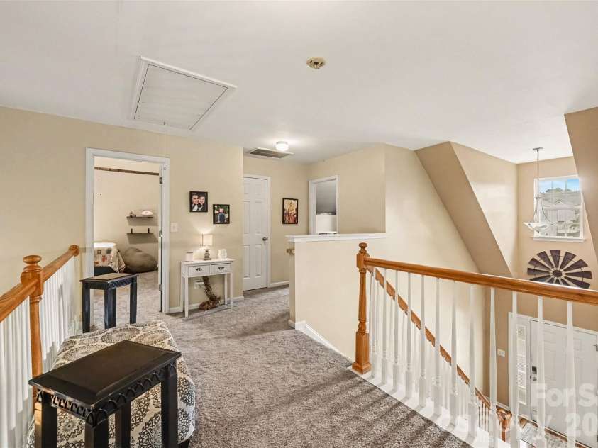 647 Winding Branch Road, Rock Hill, SC 29732.  MLS# CAR4430600, YatesRealty ID 55440. 