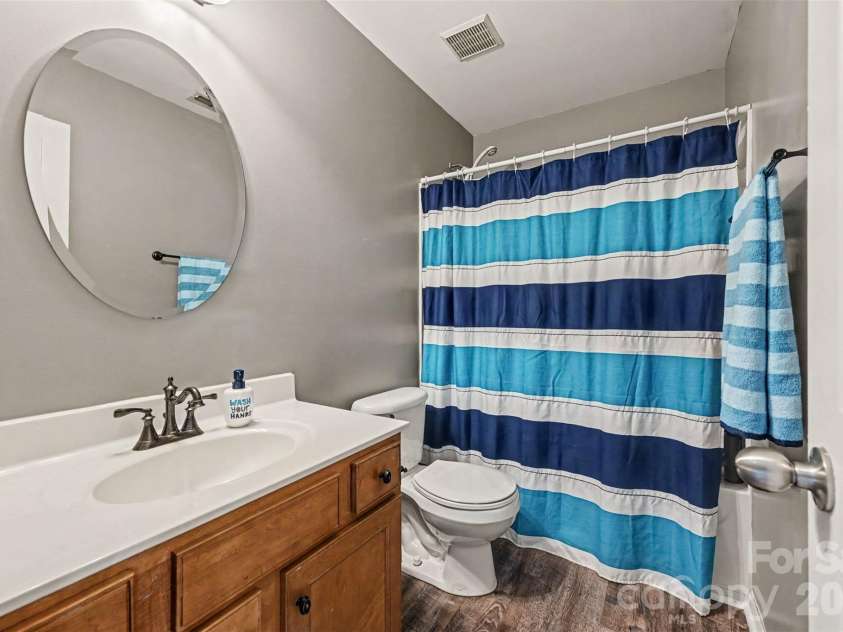 647 Winding Branch Road, Rock Hill, SC 29732.  MLS# CAR4430600, YatesRealty ID 55440. 