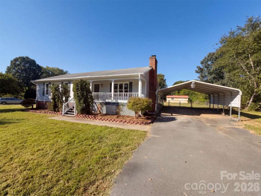708 Winding Way Drive, Monroe, NC 28110.  MLS# CAR4432675, YatesRealty ID 55441. 