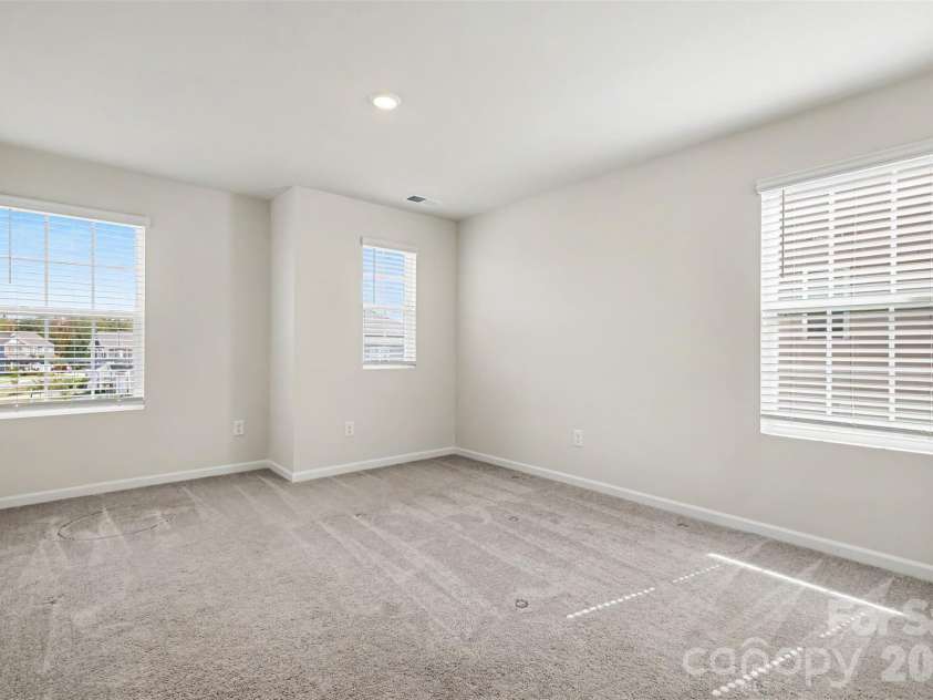 933 Cobbled Way, Fort Mill, SC 29715.  MLS# CAR4417901, YatesRealty ID 55444. 
