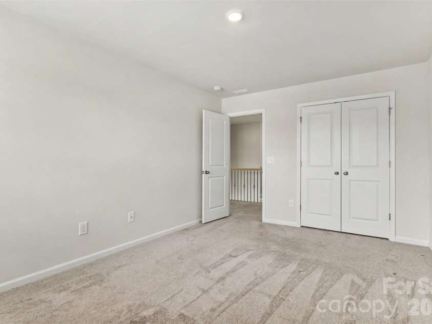 933 Cobbled Way, Fort Mill, SC 29715.  MLS# CAR4417901, YatesRealty ID 55444. 