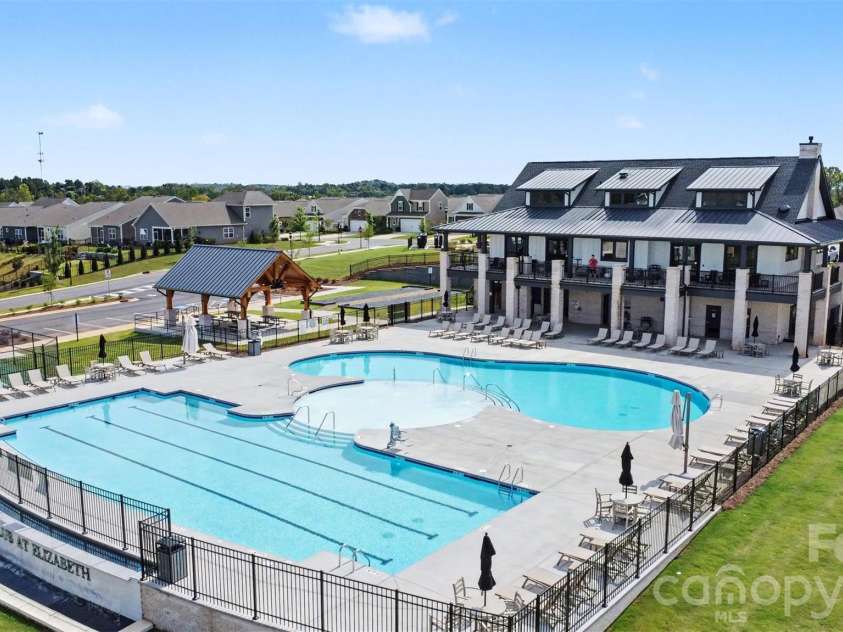 933 Cobbled Way, Fort Mill, SC 29715.  MLS# CAR4417901, YatesRealty ID 55444. 