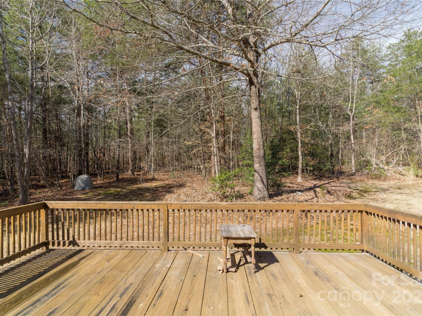 4175 Barnell Lane, Maiden, NC 28650.  MLS# CAR4222350, YatesRealty ID 5545. 