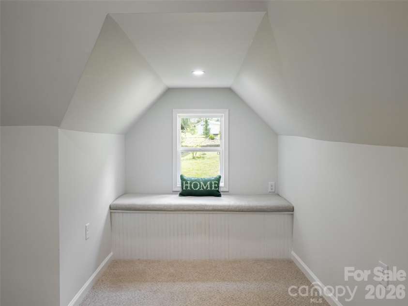 172 Reed Street, Canton, NC 28716.  MLS# CAR4296110, YatesRealty ID 5546. 