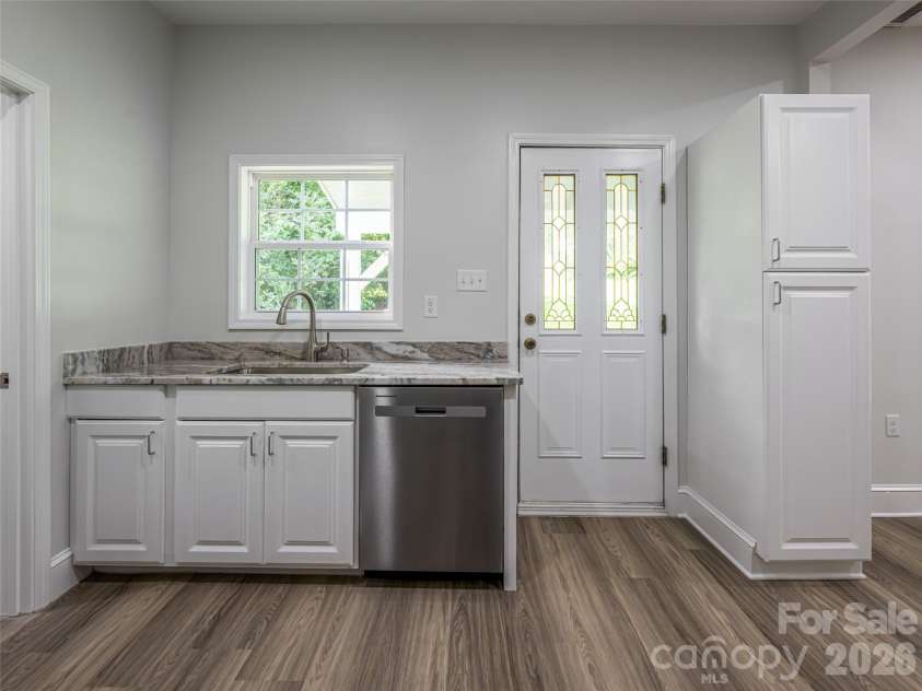 172 Reed Street, Canton, NC 28716.  MLS# CAR4296110, YatesRealty ID 5546. Hard surface countertops