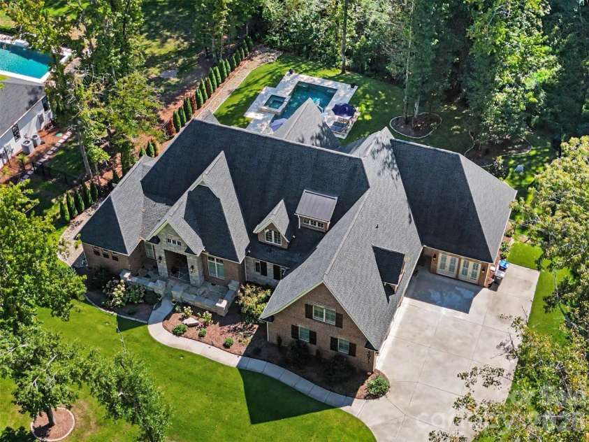 4071 Poplar Ridge Drive, Fort Mill, SC 29715.  MLS# CAR4430691, YatesRealty ID 55460. 