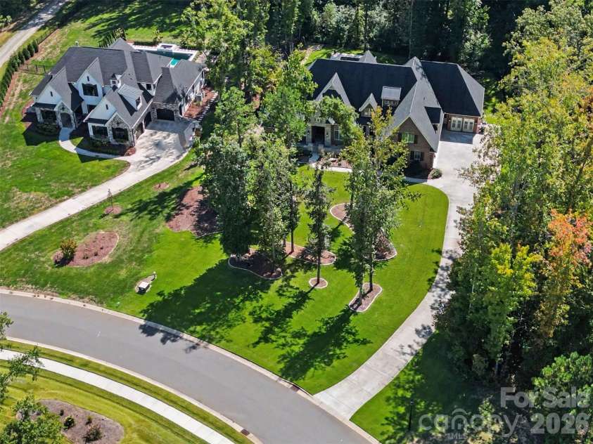 4071 Poplar Ridge Drive, Fort Mill, SC 29715.  MLS# CAR4430691, YatesRealty ID 55460. 
