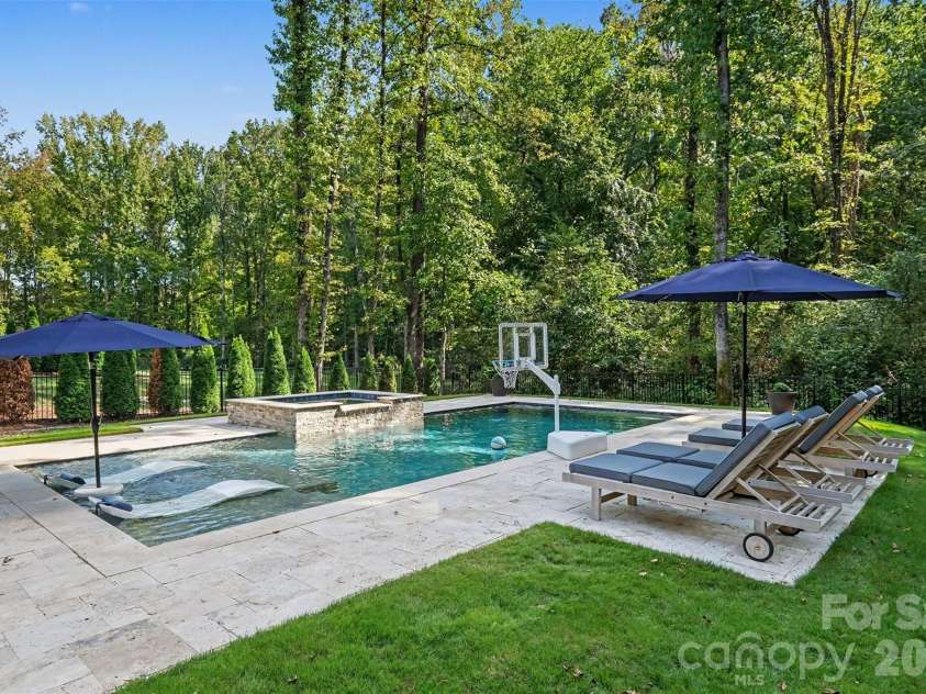 4071 Poplar Ridge Drive, Fort Mill, SC 29715.  MLS# CAR4430691, YatesRealty ID 55460. 