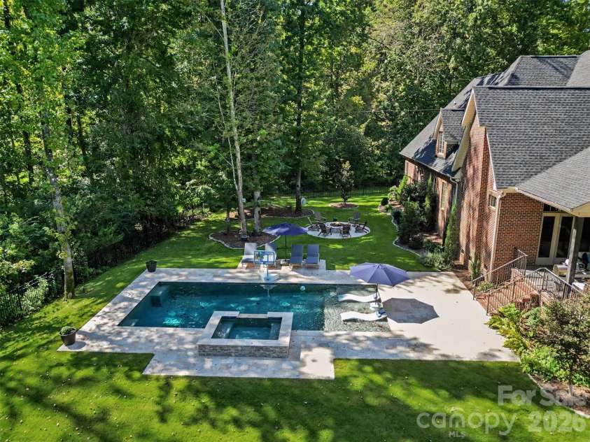 4071 Poplar Ridge Drive, Fort Mill, SC 29715.  MLS# CAR4430691, YatesRealty ID 55460. 
