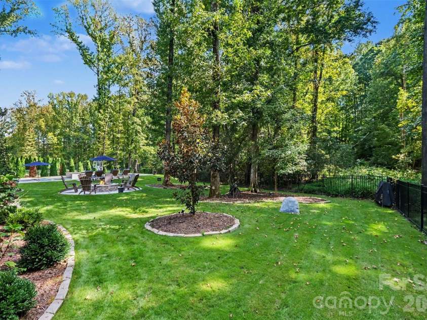 4071 Poplar Ridge Drive, Fort Mill, SC 29715.  MLS# CAR4430691, YatesRealty ID 55460. 
