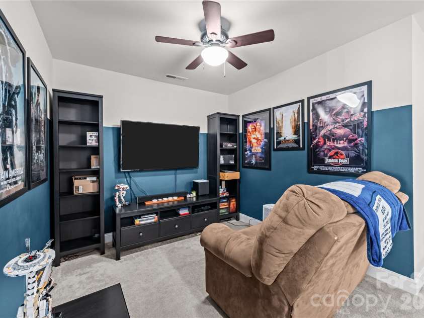 4035 Rothwood Lane, Harrisburg, NC 28075.  MLS# CAR4432695, YatesRealty ID 55461. Flex Space