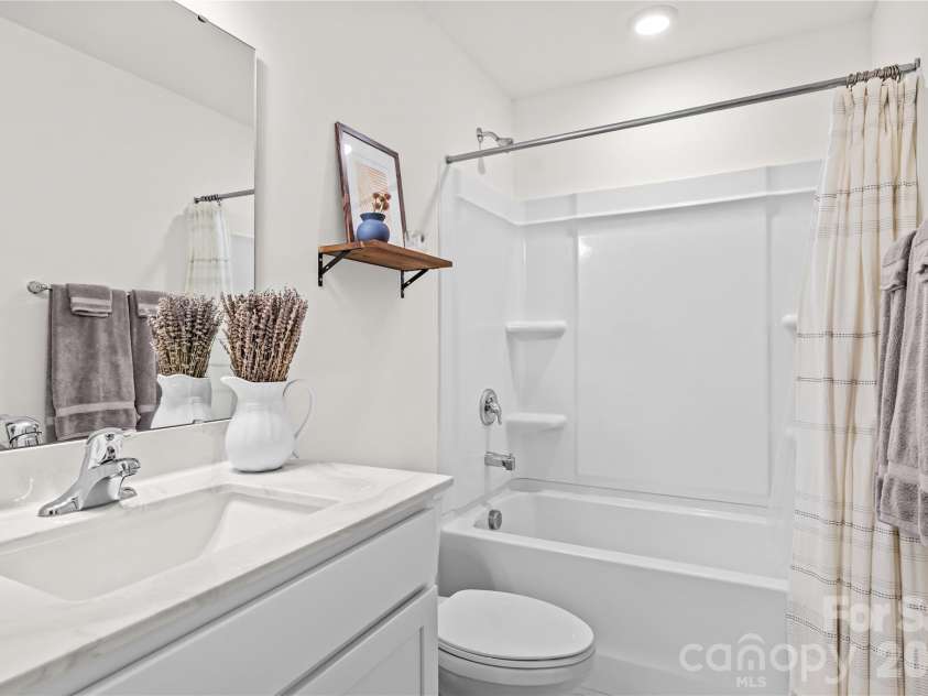 4035 Rothwood Lane, Harrisburg, NC 28075.  MLS# CAR4432695, YatesRealty ID 55461. Upper Level Full Bath