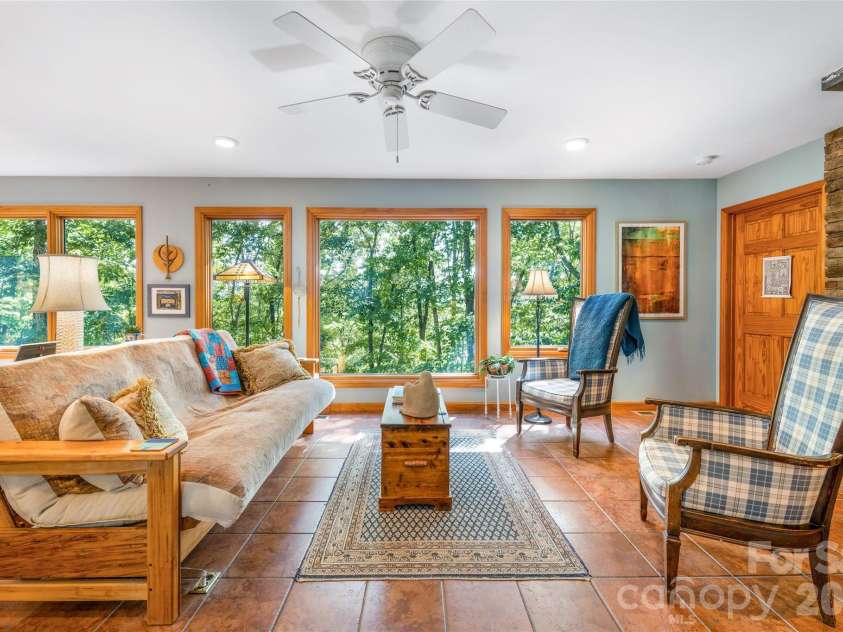 115 Laurel Wood Drive, Mars Hill, NC 28754.  MLS# CAR4431079, YatesRealty ID 55464. 