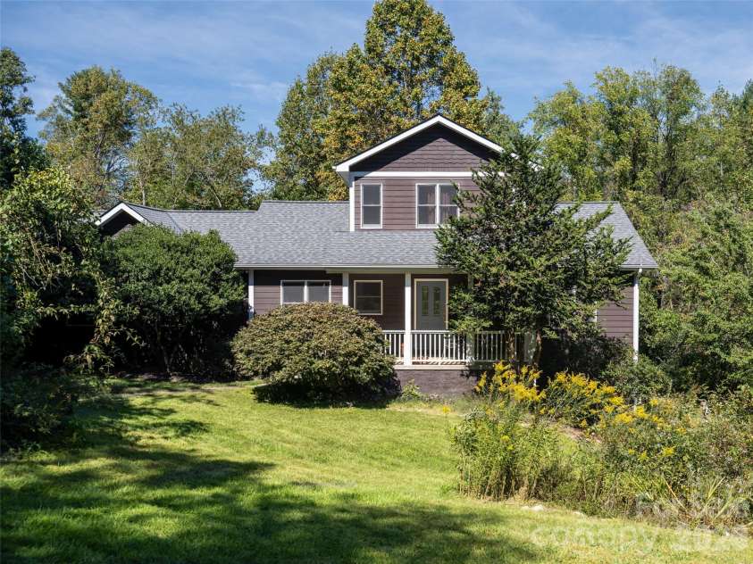 2 Song Bird Lane, Weaverville, NC 28787.  MLS# CAR4432351, YatesRealty ID 55466. 