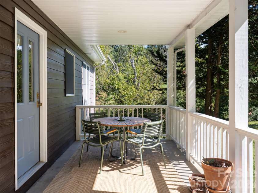 2 Song Bird Lane, Weaverville, NC 28787.  MLS# CAR4432351, YatesRealty ID 55466. 