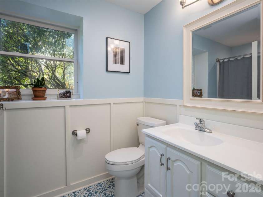 2 Song Bird Lane, Weaverville, NC 28787.  MLS# CAR4432351, YatesRealty ID 55466. 