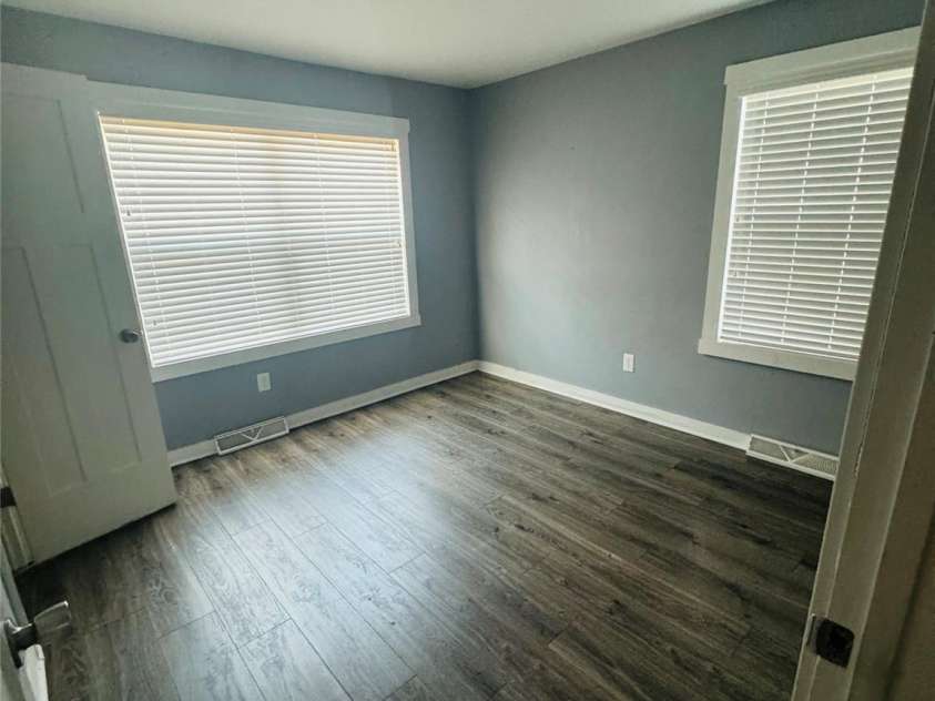 2801 Cowles Road, Charlotte, NC 28208.  MLS# CAR4209924, YatesRealty ID 5547. Bedroom 1