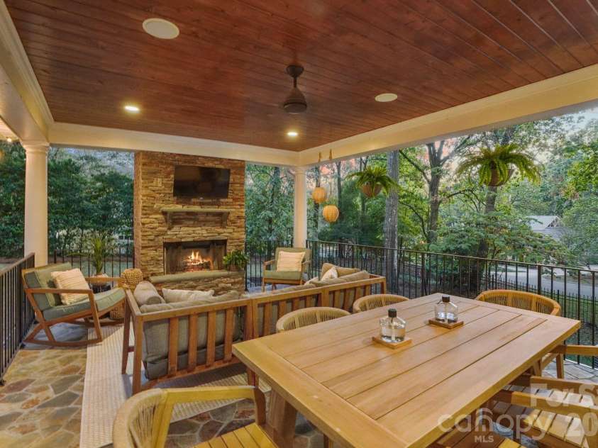 4800 Rockview Court, Charlotte, NC 28226.  MLS# CAR4431140, YatesRealty ID 55471. A Covered Back Patio to Enjoy