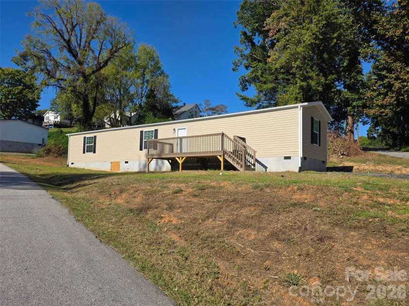 155 Fourth C Street, Marion, NC 28752.  MLS# CAR4432241, YatesRealty ID 55472. 