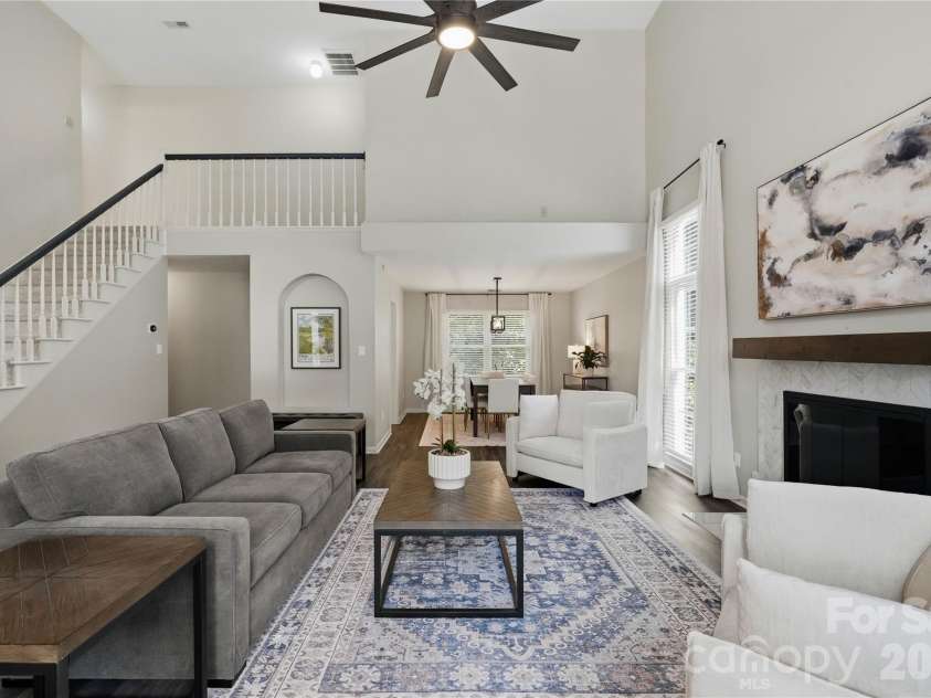 2815 Winghaven Lane, Charlotte, NC 28210.  MLS# CAR4432199, YatesRealty ID 55473. 