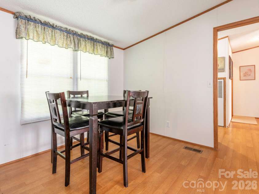 2292 Thornwell Road, Lancaster, SC 29720.  MLS# CAR4422898, YatesRealty ID 55474. Dining Area