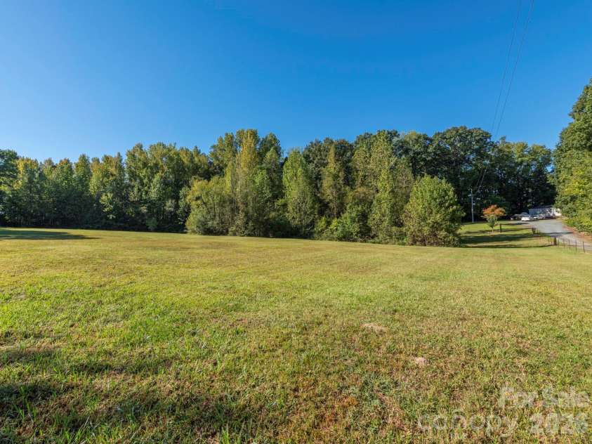 2292 Thornwell Road, Lancaster, SC 29720.  MLS# CAR4422898, YatesRealty ID 55474. Open Field/Pasture