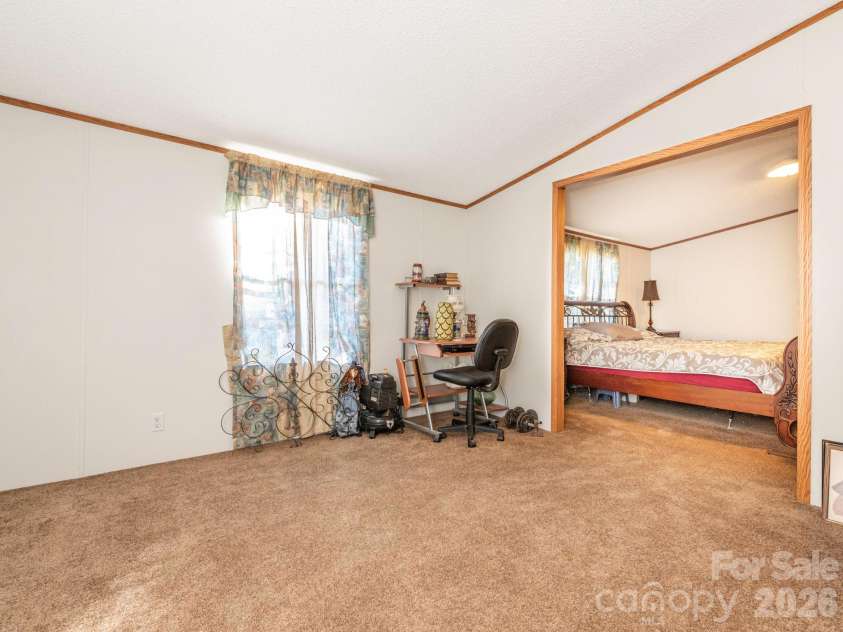 2292 Thornwell Road, Lancaster, SC 29720.  MLS# CAR4422898, YatesRealty ID 55474. Sitting Room