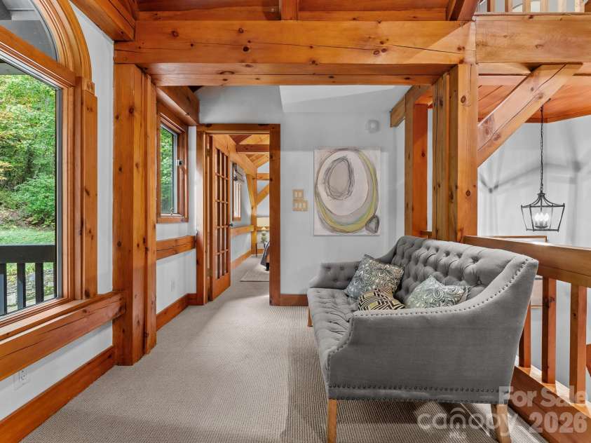 148 Tsisqua Circle, Brevard, NC 28712.  MLS# CAR4422473, YatesRealty ID 55475. 