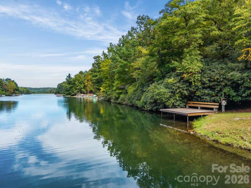 148 Tsisqua Circle, Brevard, NC 28712.  MLS# CAR4422473, YatesRealty ID 55475. 