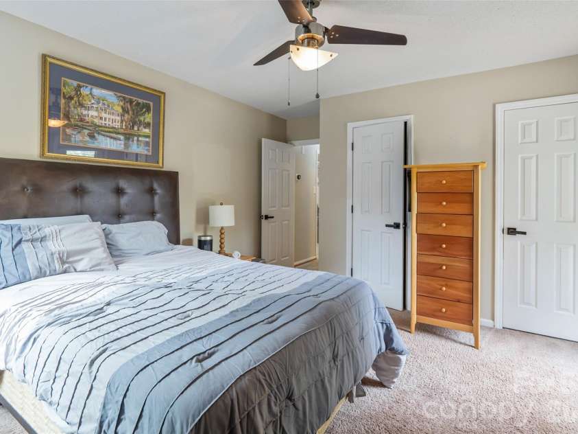 1109 Pinewood Road, Rock Hill, SC 29730.  MLS# CAR4430973, YatesRealty ID 55479. 