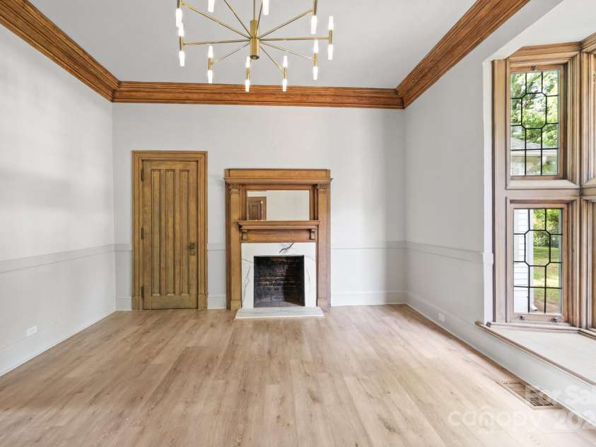 2400 Redbud Drive, Gastonia, NC 28056.  MLS# CAR4179952, YatesRealty ID 5548. 