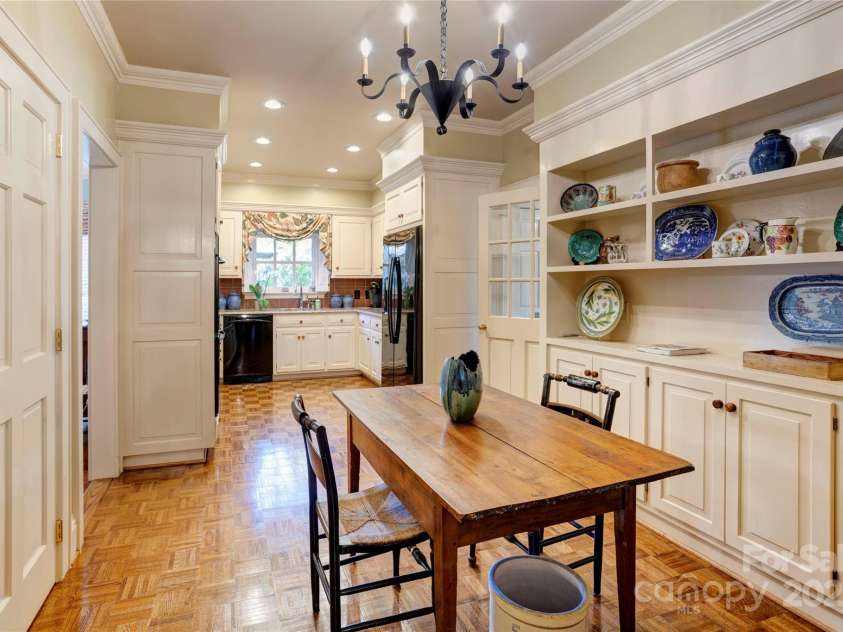 87 Edgewood Avenue, Concord, NC 28025.  MLS# CAR4317920, YatesRealty ID 5548. 