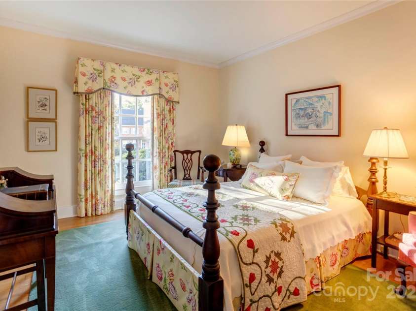 87 Edgewood Avenue, Concord, NC 28025.  MLS# CAR4317920, YatesRealty ID 5548. 