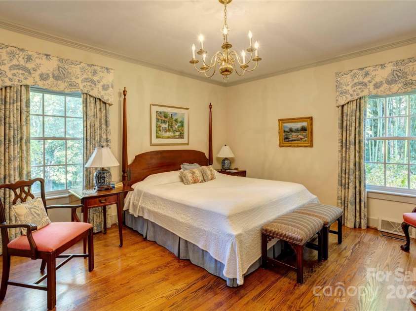 87 Edgewood Avenue, Concord, NC 28025.  MLS# CAR4317920, YatesRealty ID 5548. 