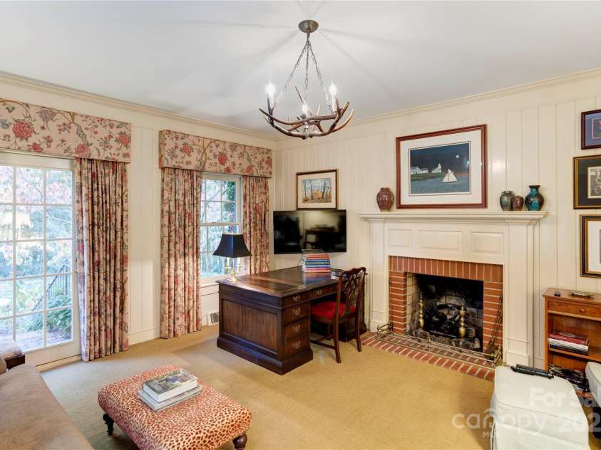 87 Edgewood Avenue, Concord, NC 28025.  MLS# CAR4317920, YatesRealty ID 5548. 