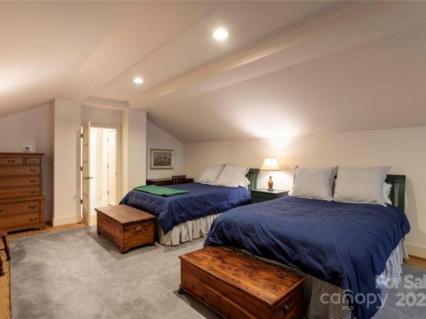 87 Edgewood Avenue, Concord, NC 28025.  MLS# CAR4317920, YatesRealty ID 5548. 