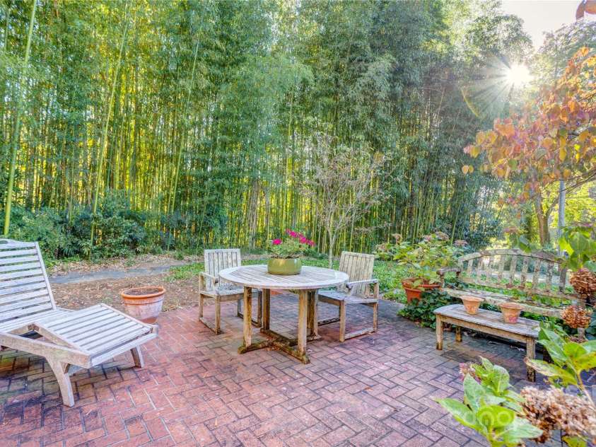 87 Edgewood Avenue, Concord, NC 28025.  MLS# CAR4317920, YatesRealty ID 5548. 